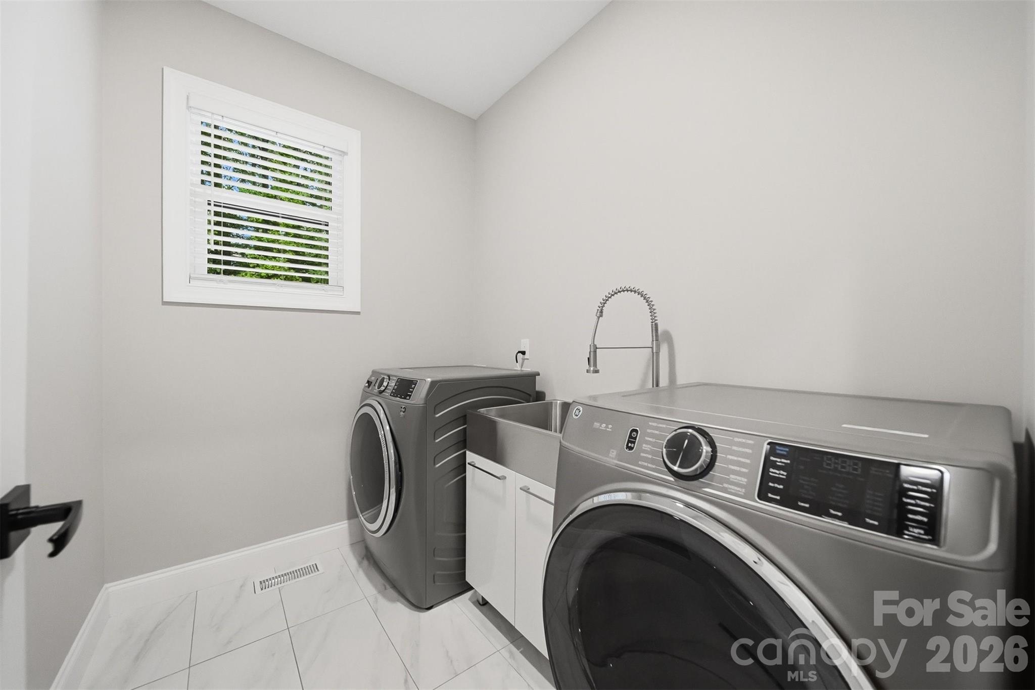 754 River Bend Drive Property Photo 36