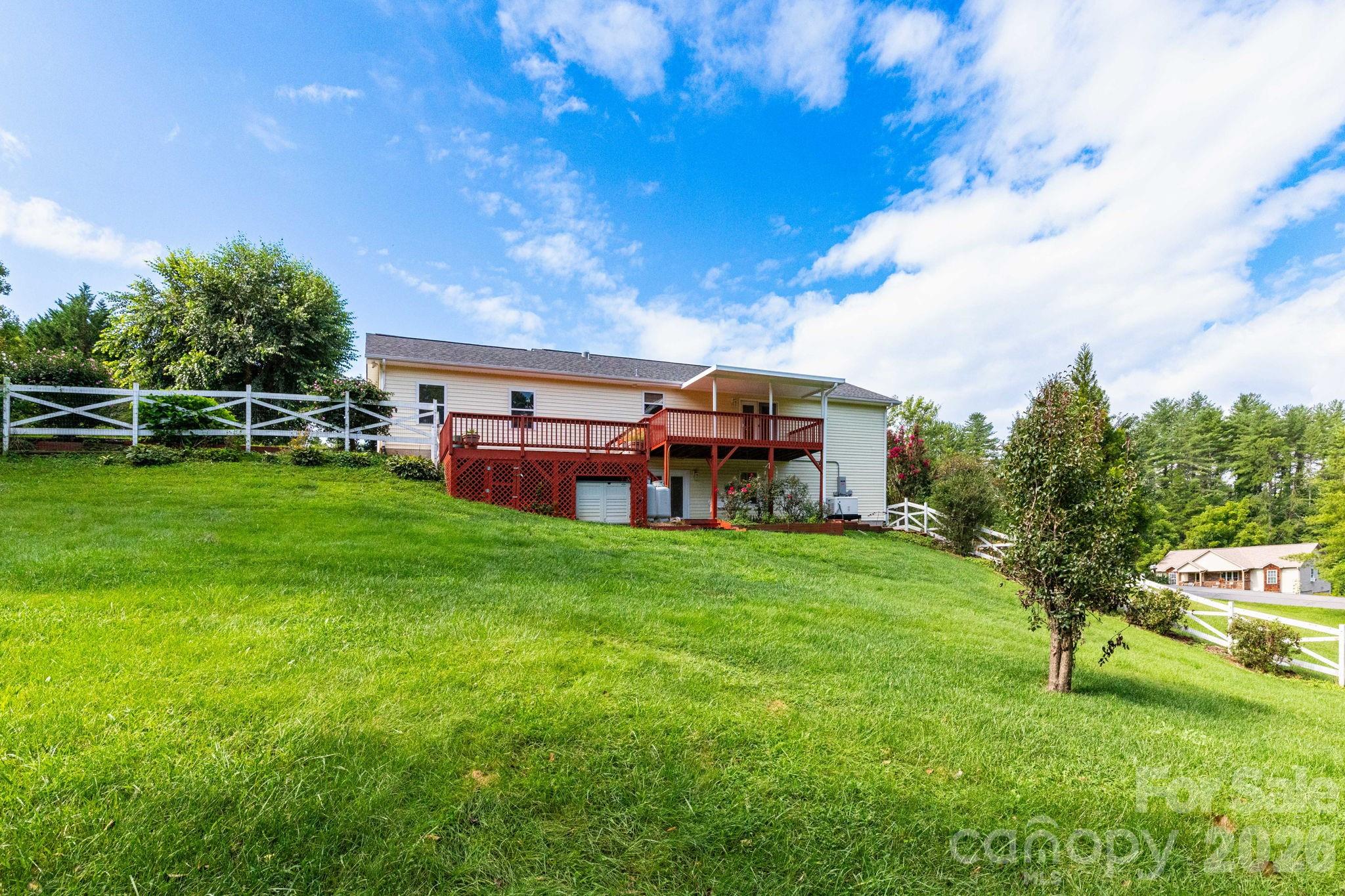 73 Ridge Brook Drive Property Photo 7