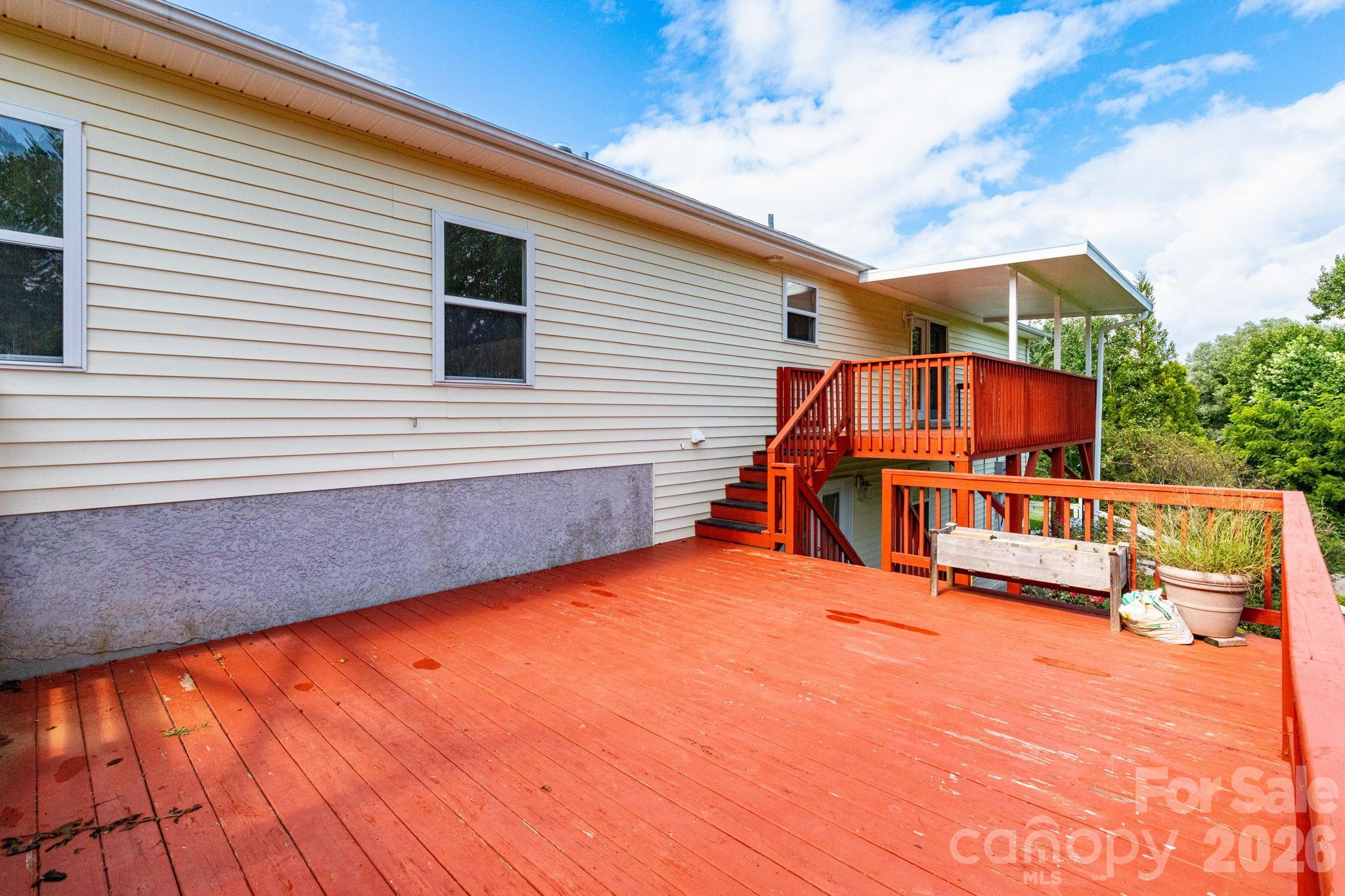 73 Ridge Brook Drive Property Photo 30