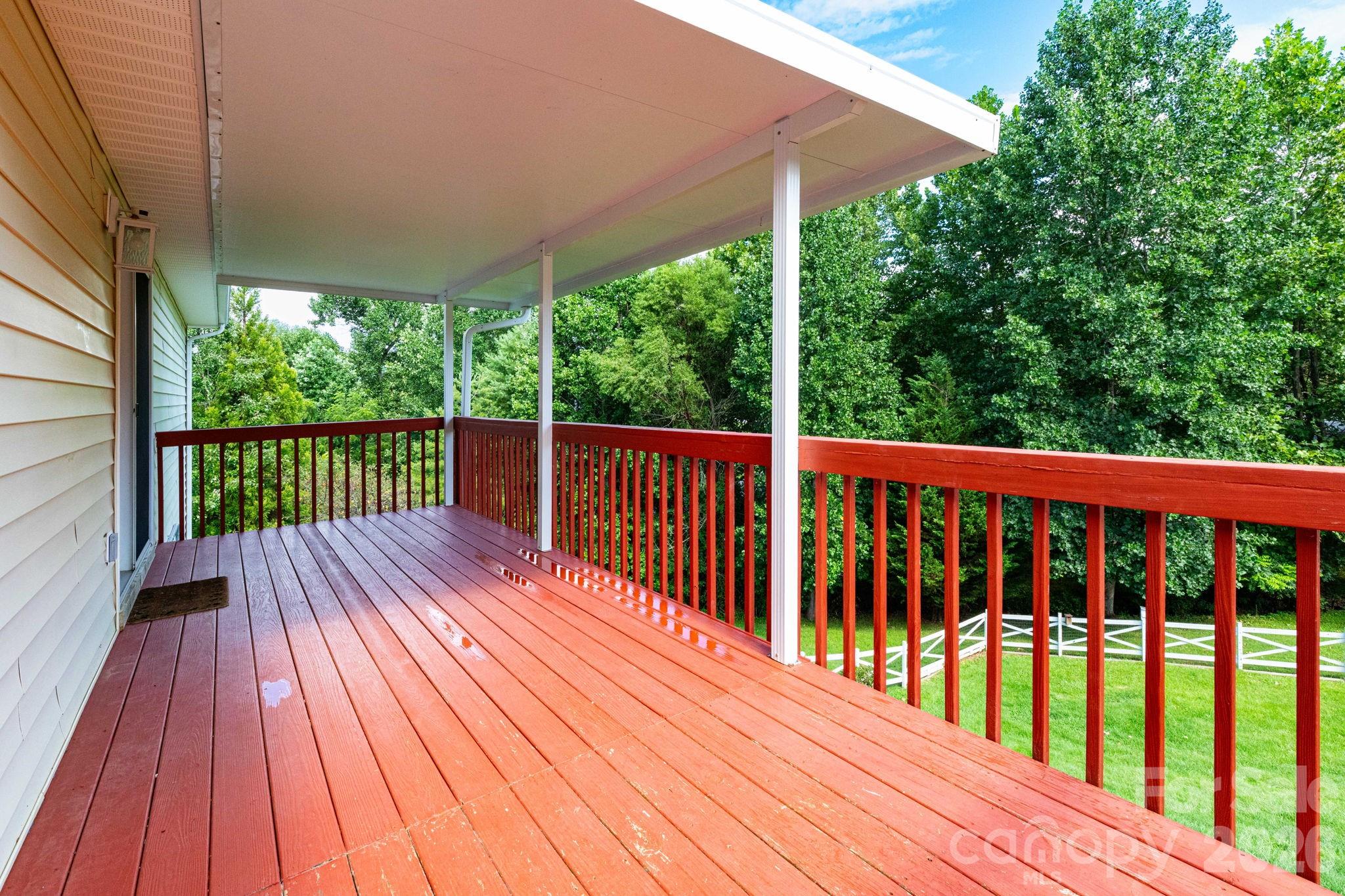 73 Ridge Brook Drive Property Photo 33