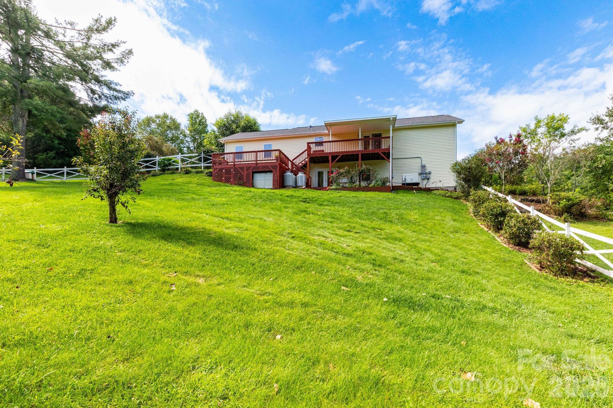 73 Ridge Brook Drive Property Photo 35