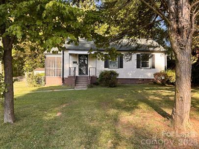 1513 Noel Place Property Photo 1