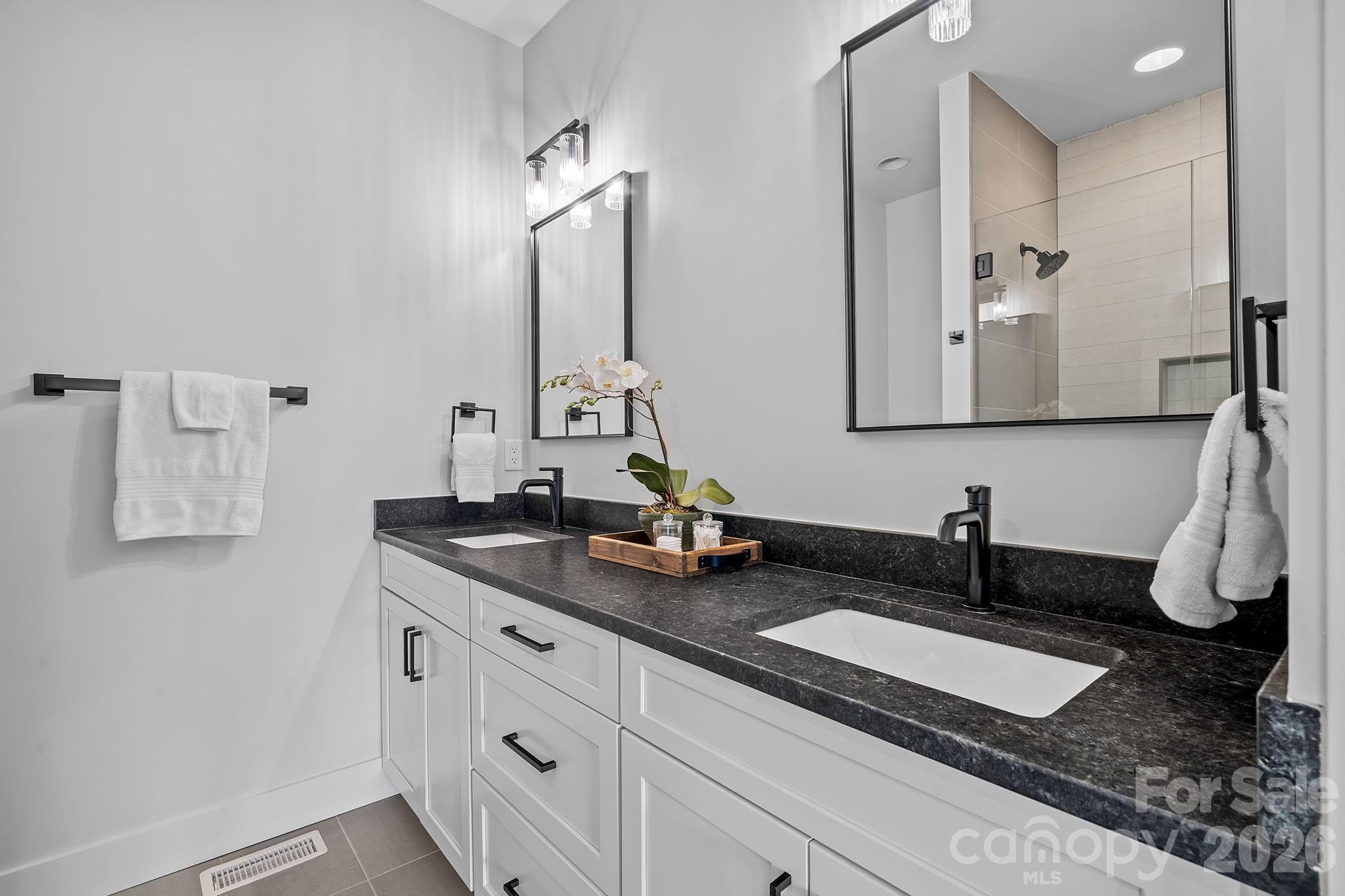 9 Gudger Road Property Photo 27