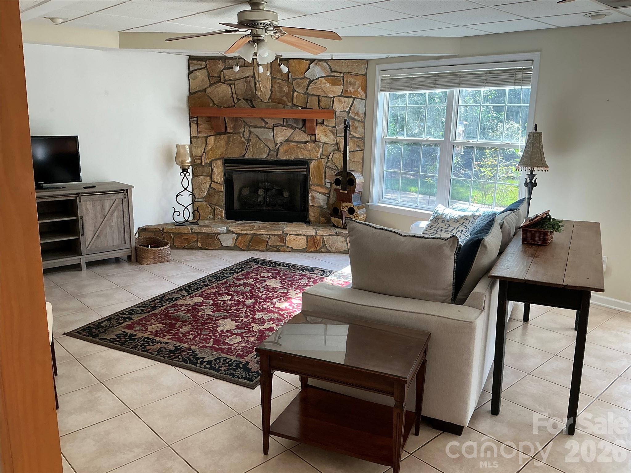 108 Clearwater Drive Property Photo 18