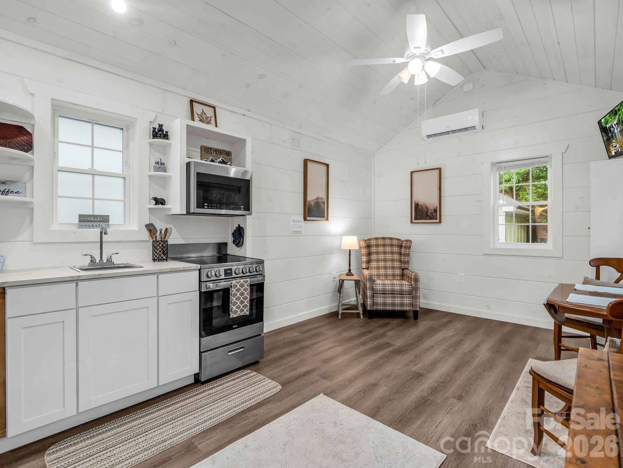407 Hiawassee Avenue Property Photo 33