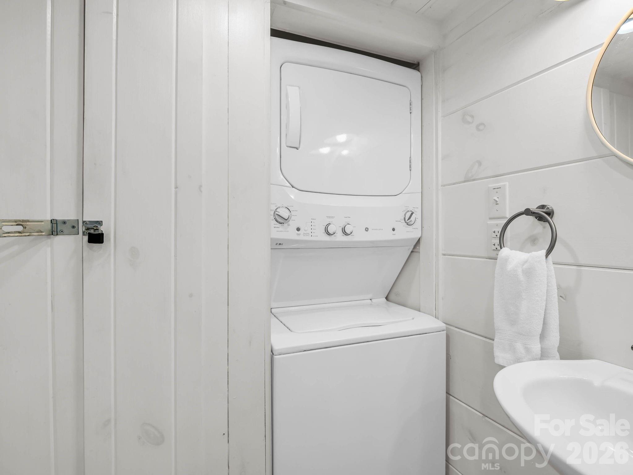 407 Hiawassee Avenue Property Photo 37