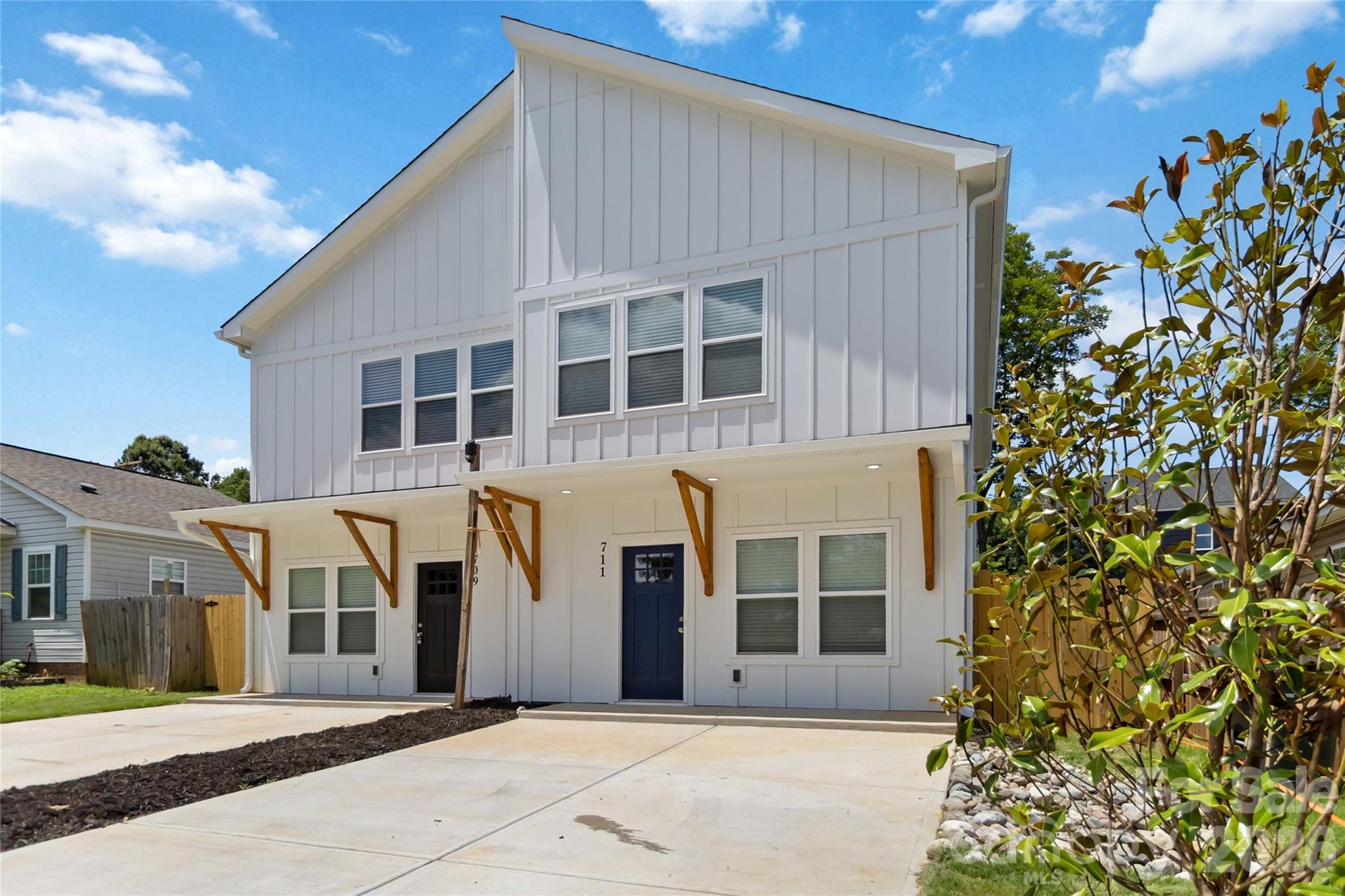 709 Pennsylvania Avenue Property Photo 3