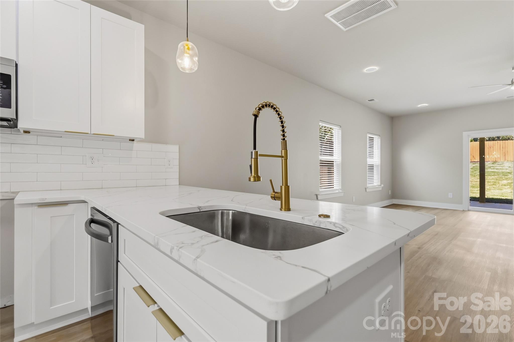 709 Pennsylvania Avenue Property Photo 16