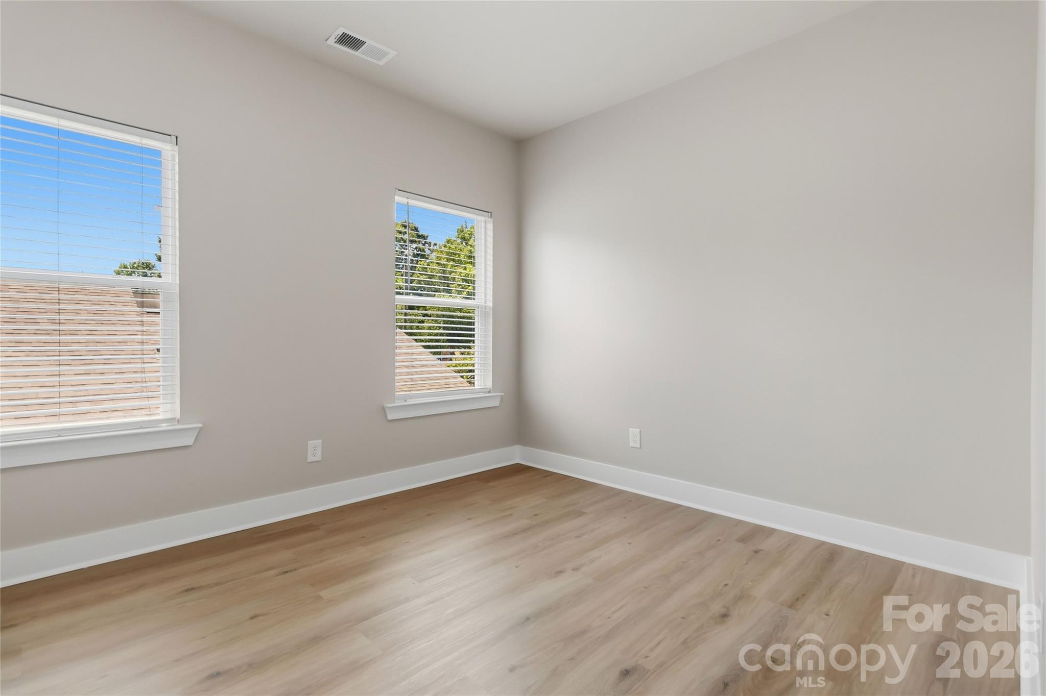 709 Pennsylvania Avenue Property Photo 24