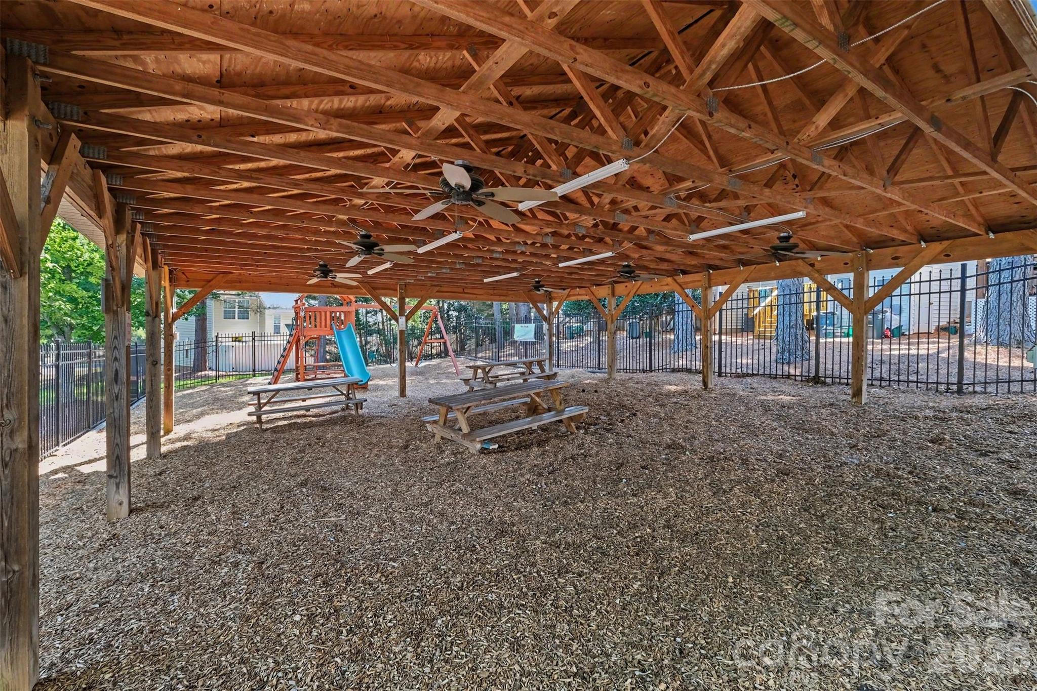 6142 Warrior Avenue Property Photo 35
