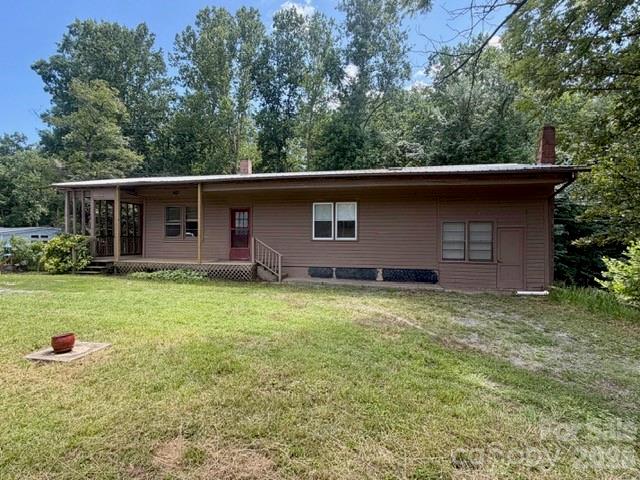 584 Groves Road Property Photo 2