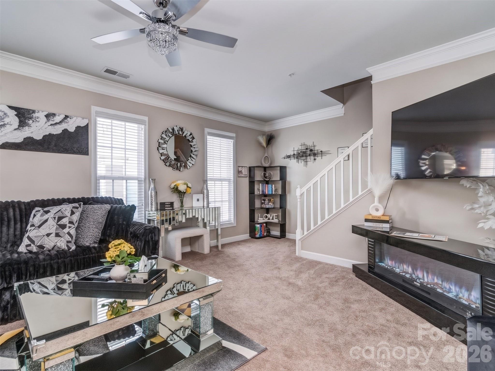 2074 Ayrsley Town Boulevard Property Photo 2
