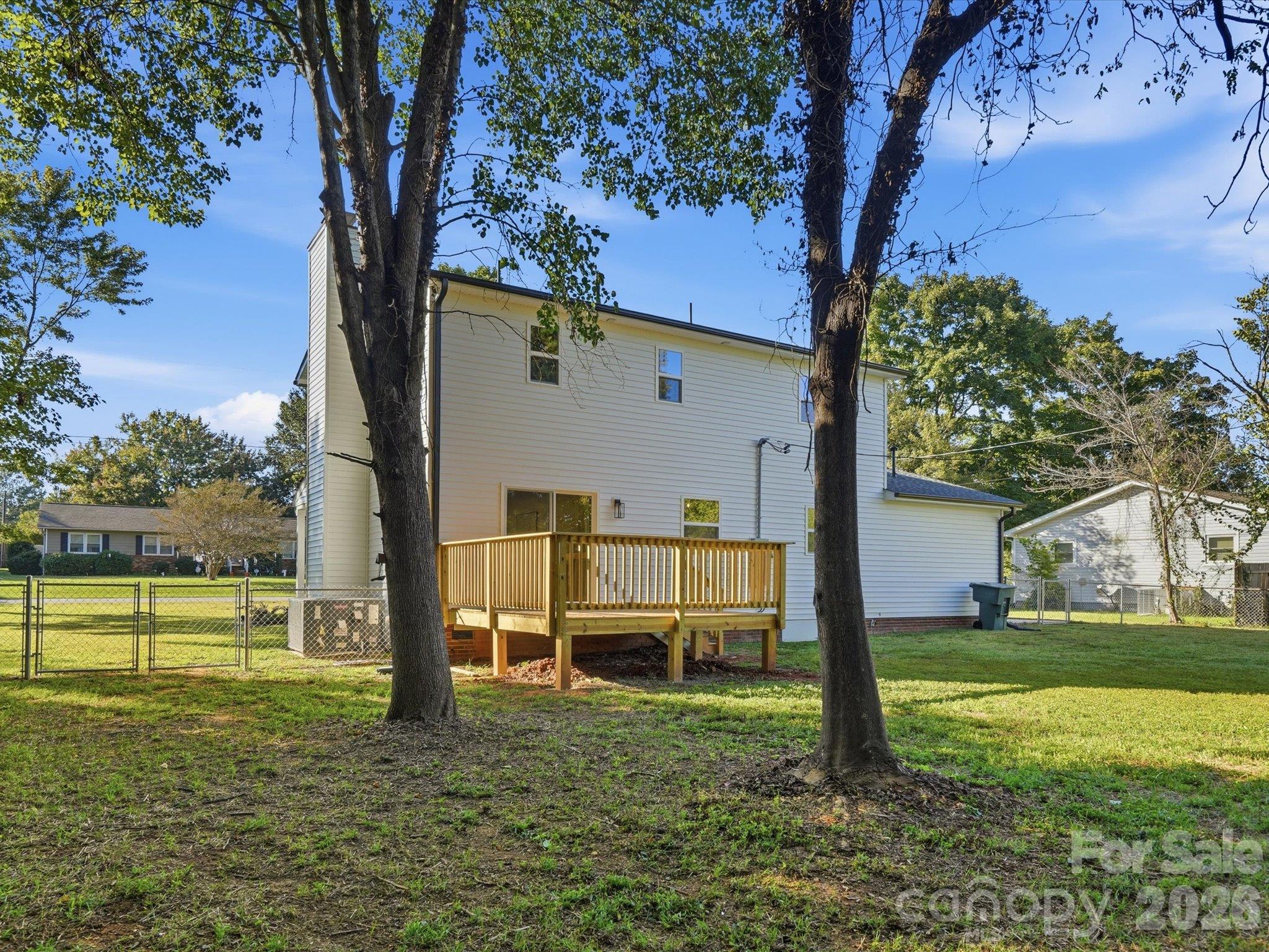 2606 Pine Forest Drive Property Photo 38