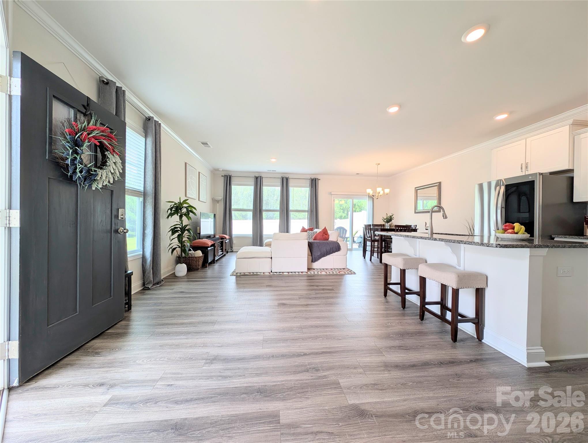 644 Altamonte Drive 66 Property Photo 4