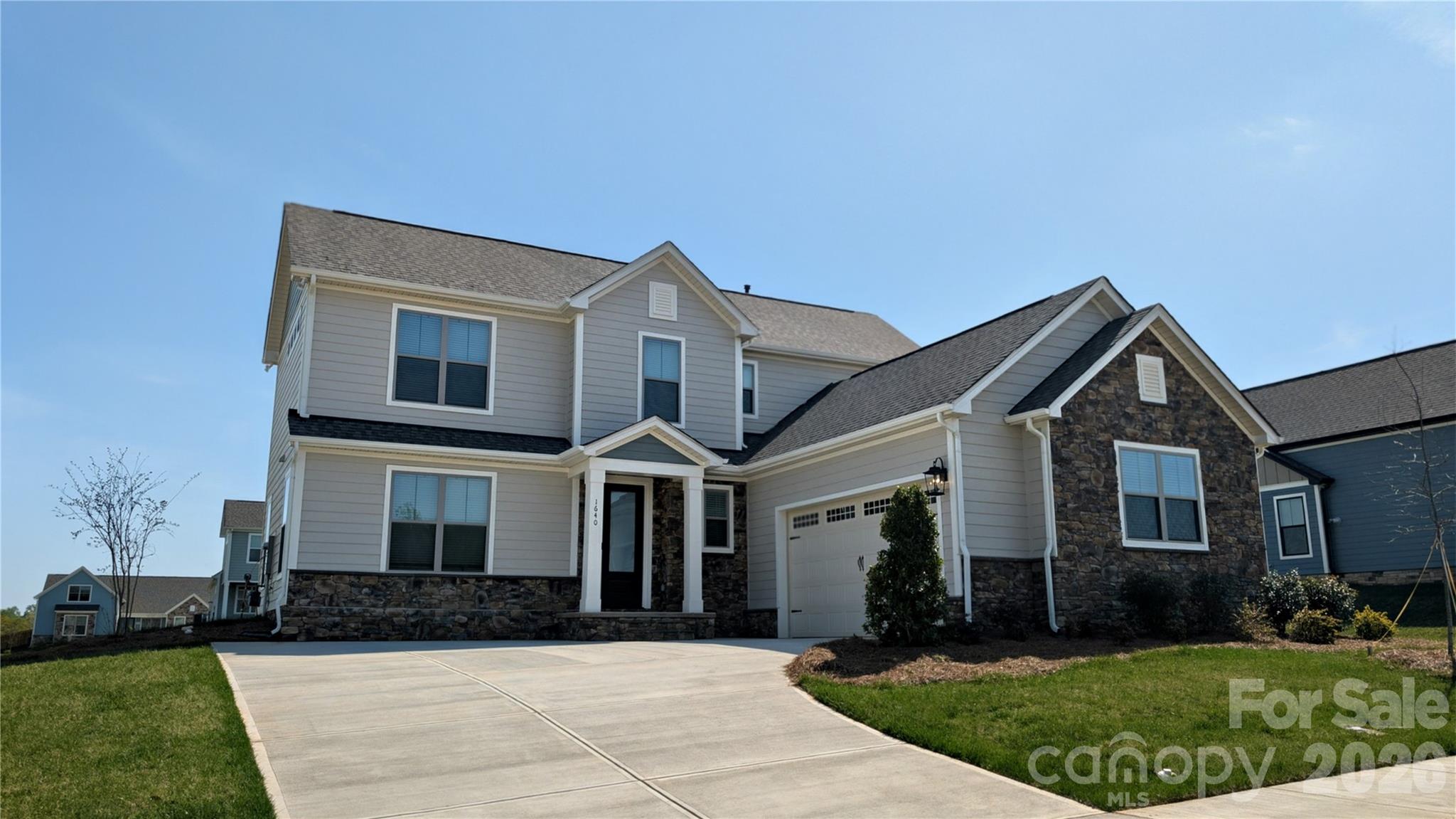 1640 Dresden Drive Property Photo 1