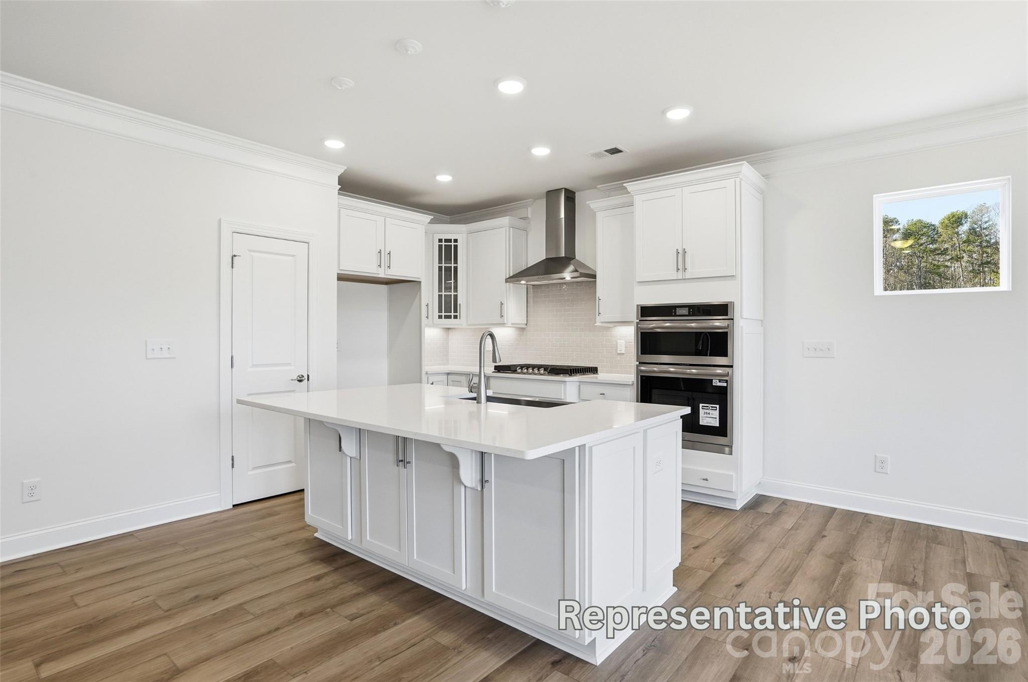 8470 Acadia Parkway Property Photo 11