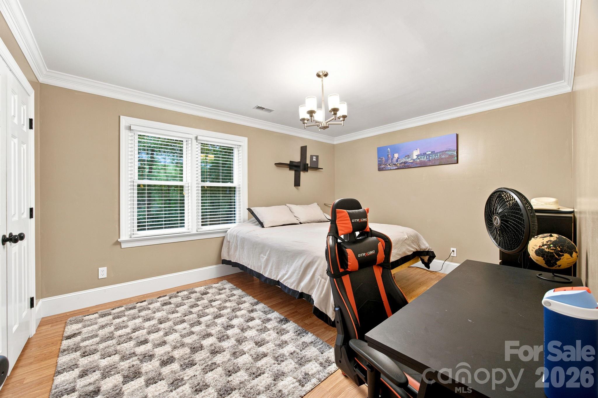 115 Valley Glen Drive Property Photo 7