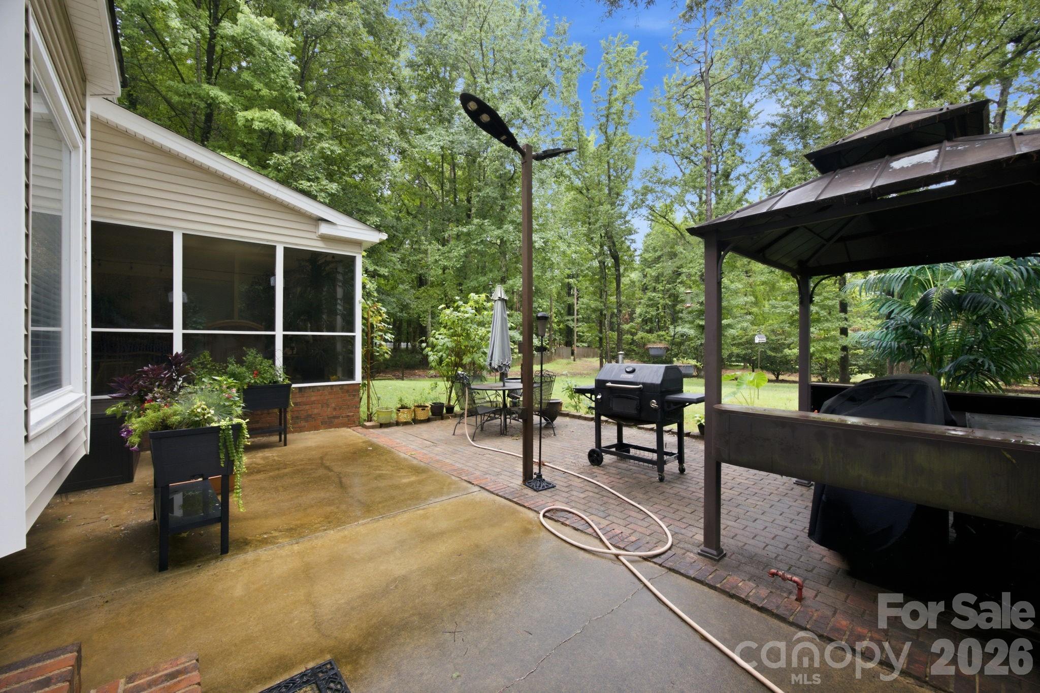115 Valley Glen Drive Property Photo 30