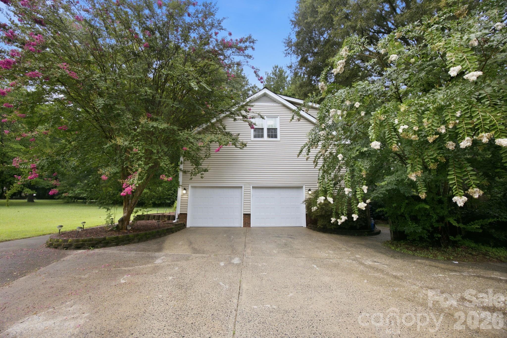 115 Valley Glen Drive Property Photo 37