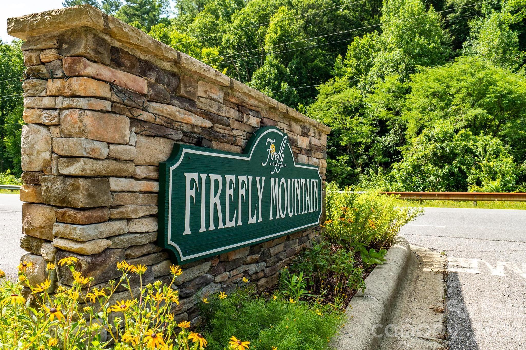 565 Pine Cone Trail Property Photo 15