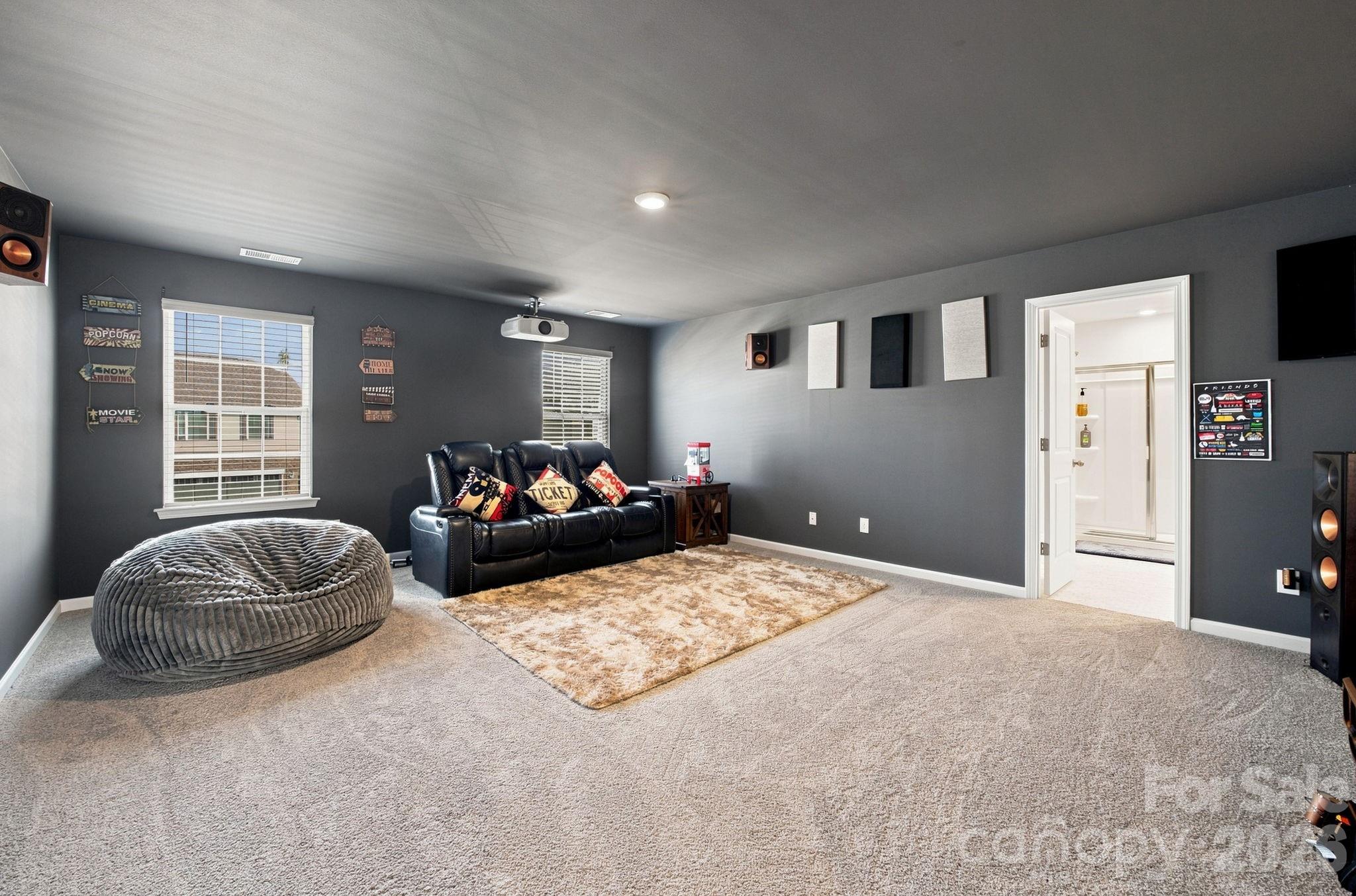 9251 Mackinaw Drive Property Photo 24
