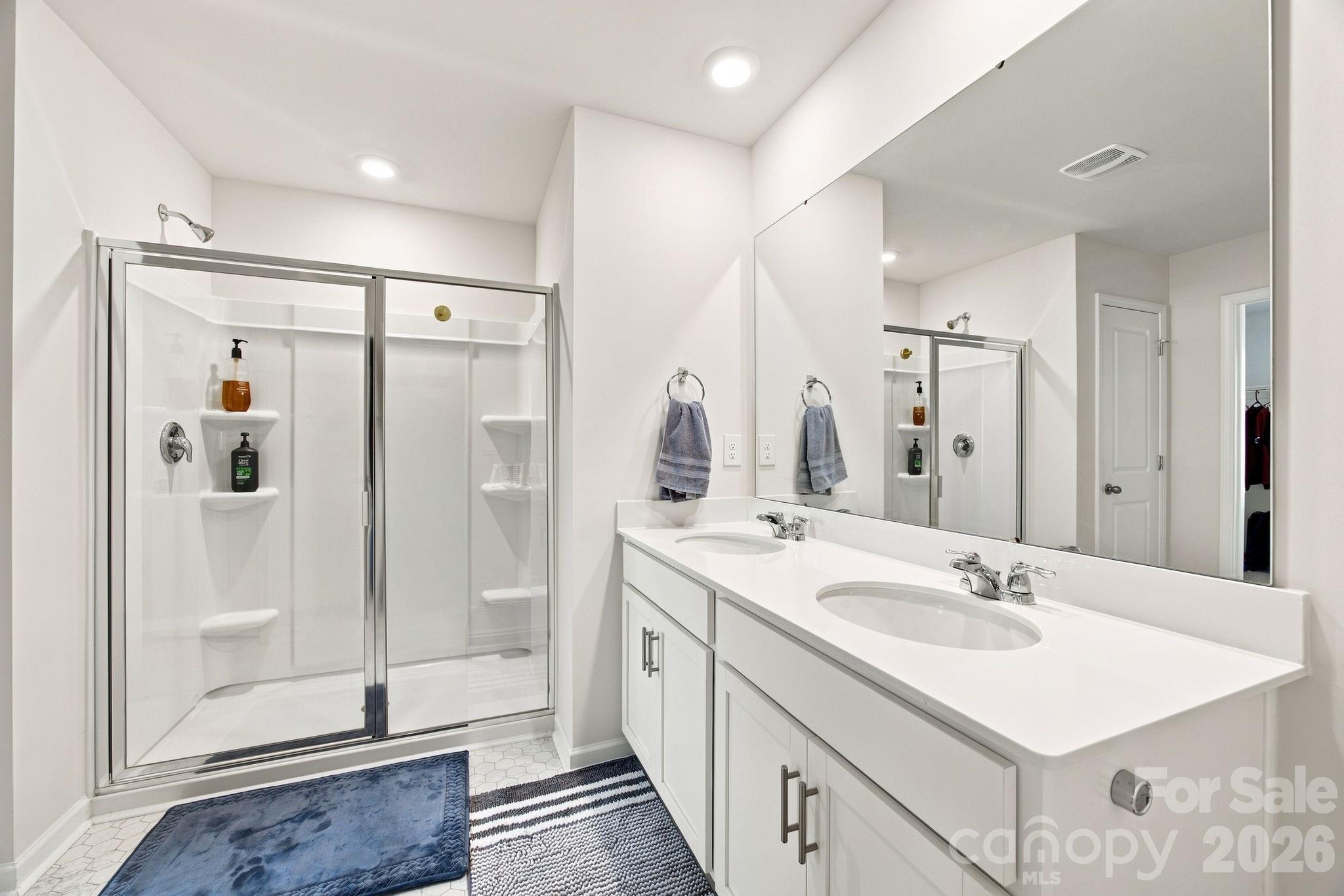 9251 Mackinaw Drive Property Photo 26