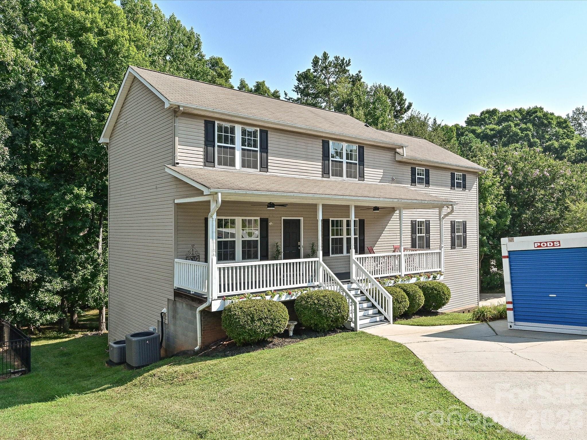 1401 Wall Street Property Photo 2