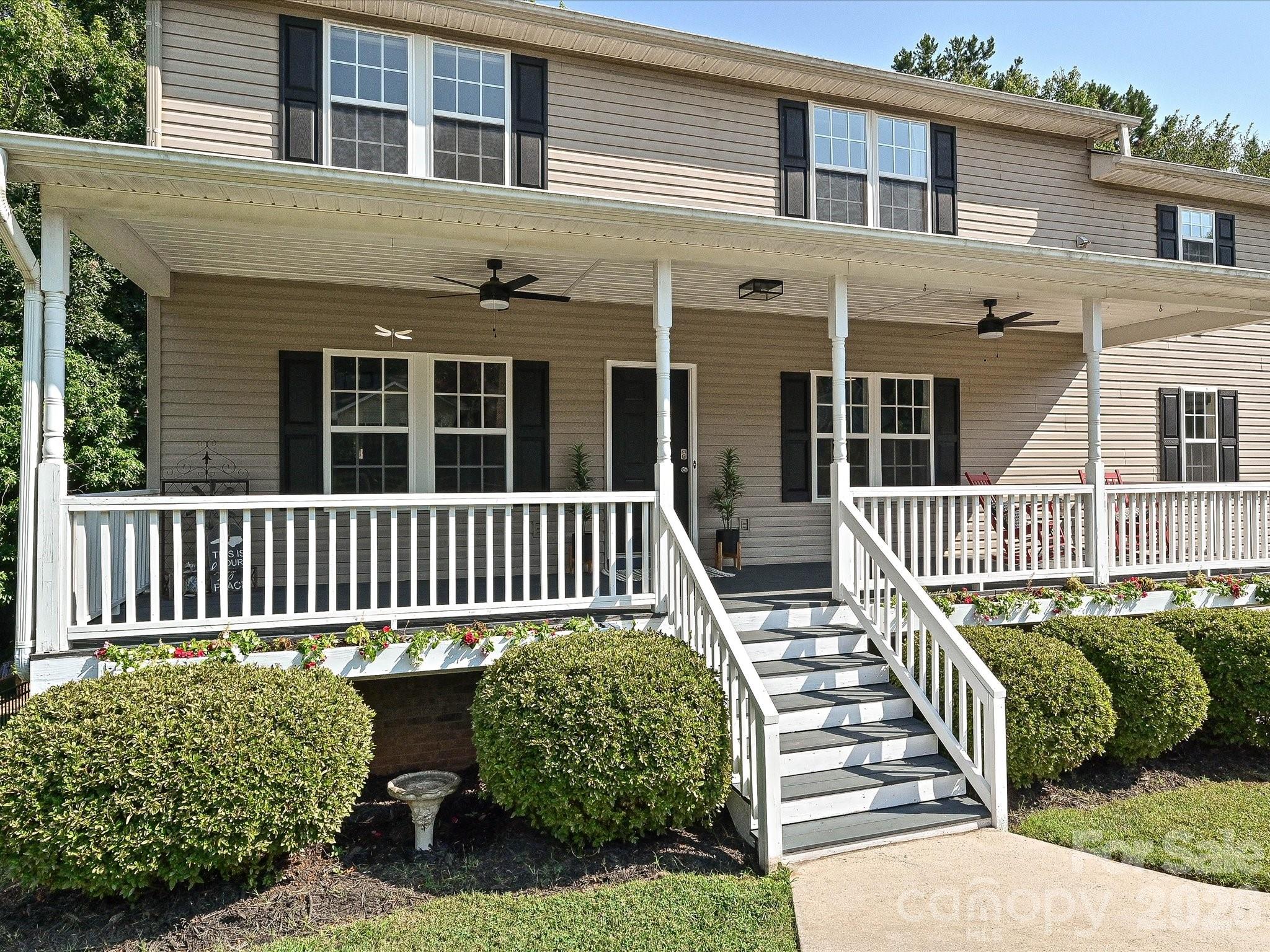 1401 Wall Street Property Photo 3