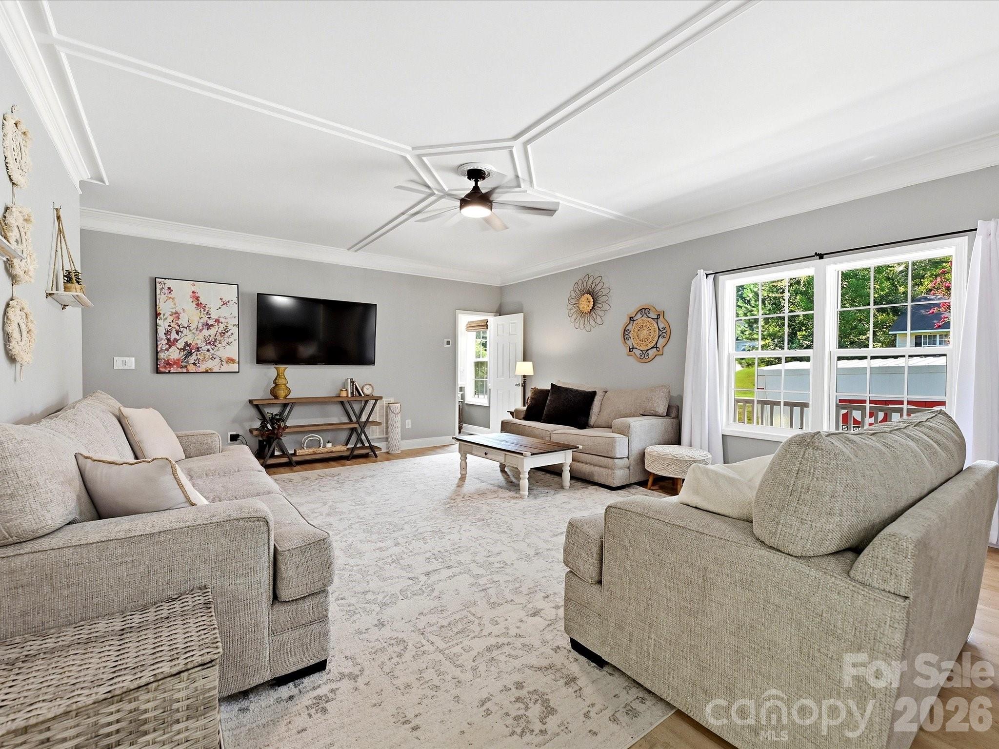 1401 Wall Street Property Photo 6