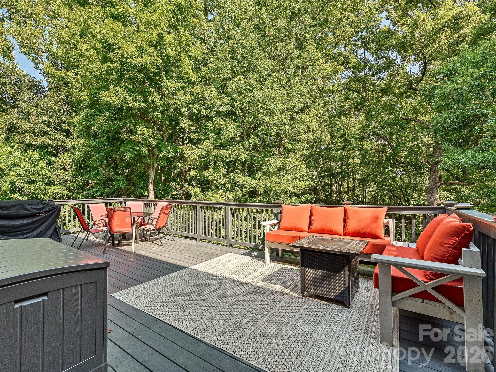 1401 Wall Street Property Photo 22