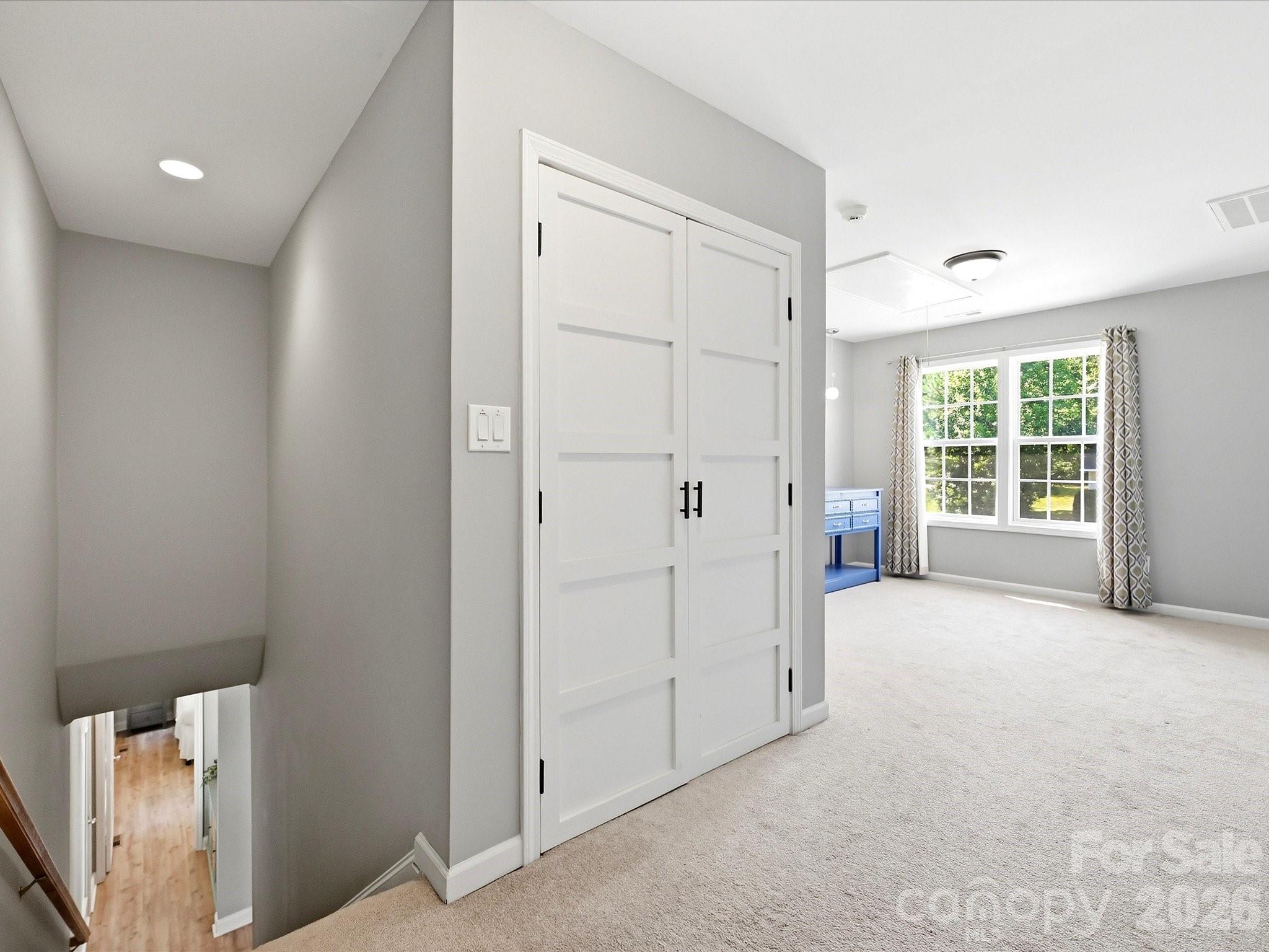 1401 Wall Street Property Photo 25