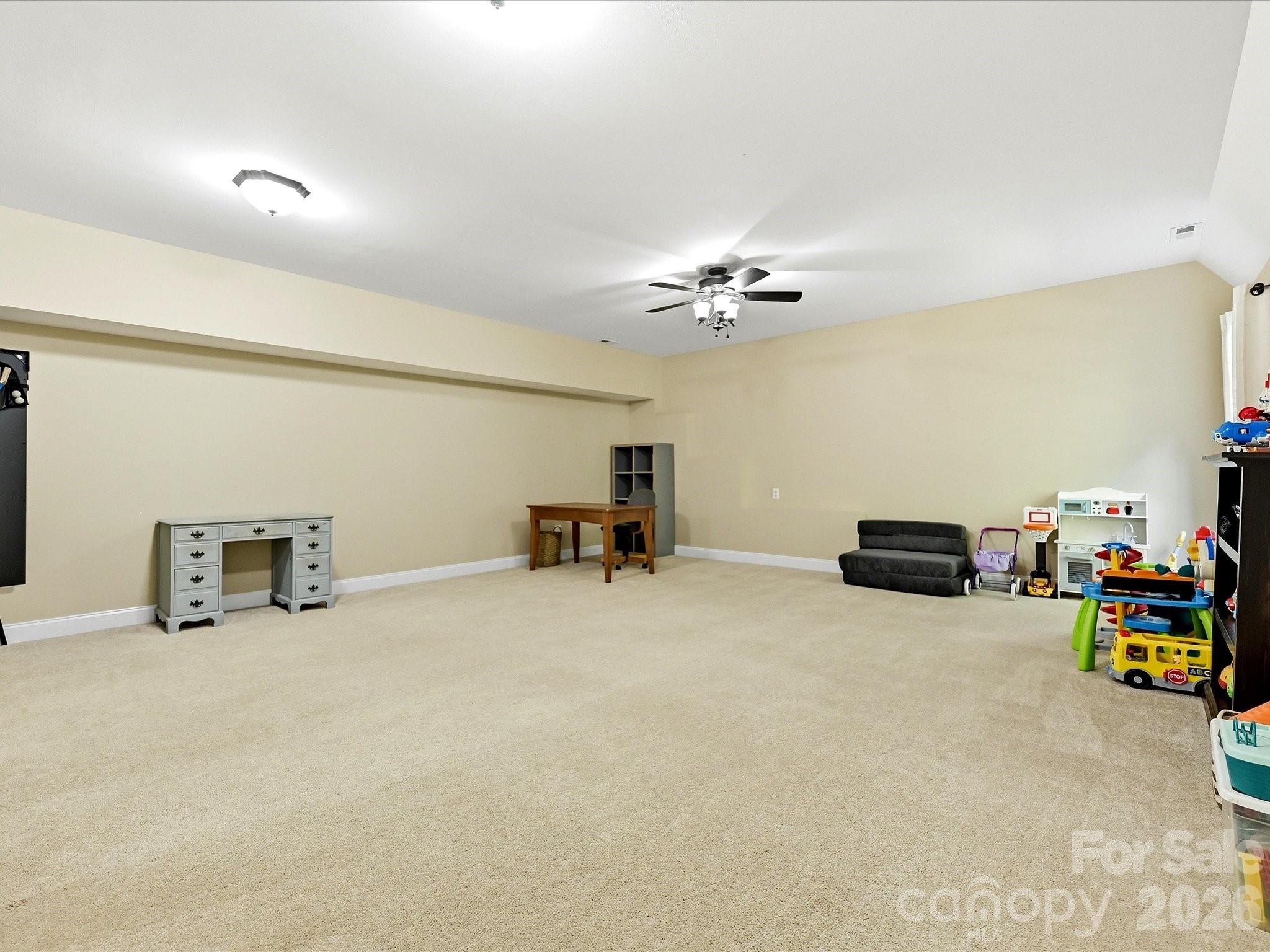 1401 Wall Street Property Photo 33