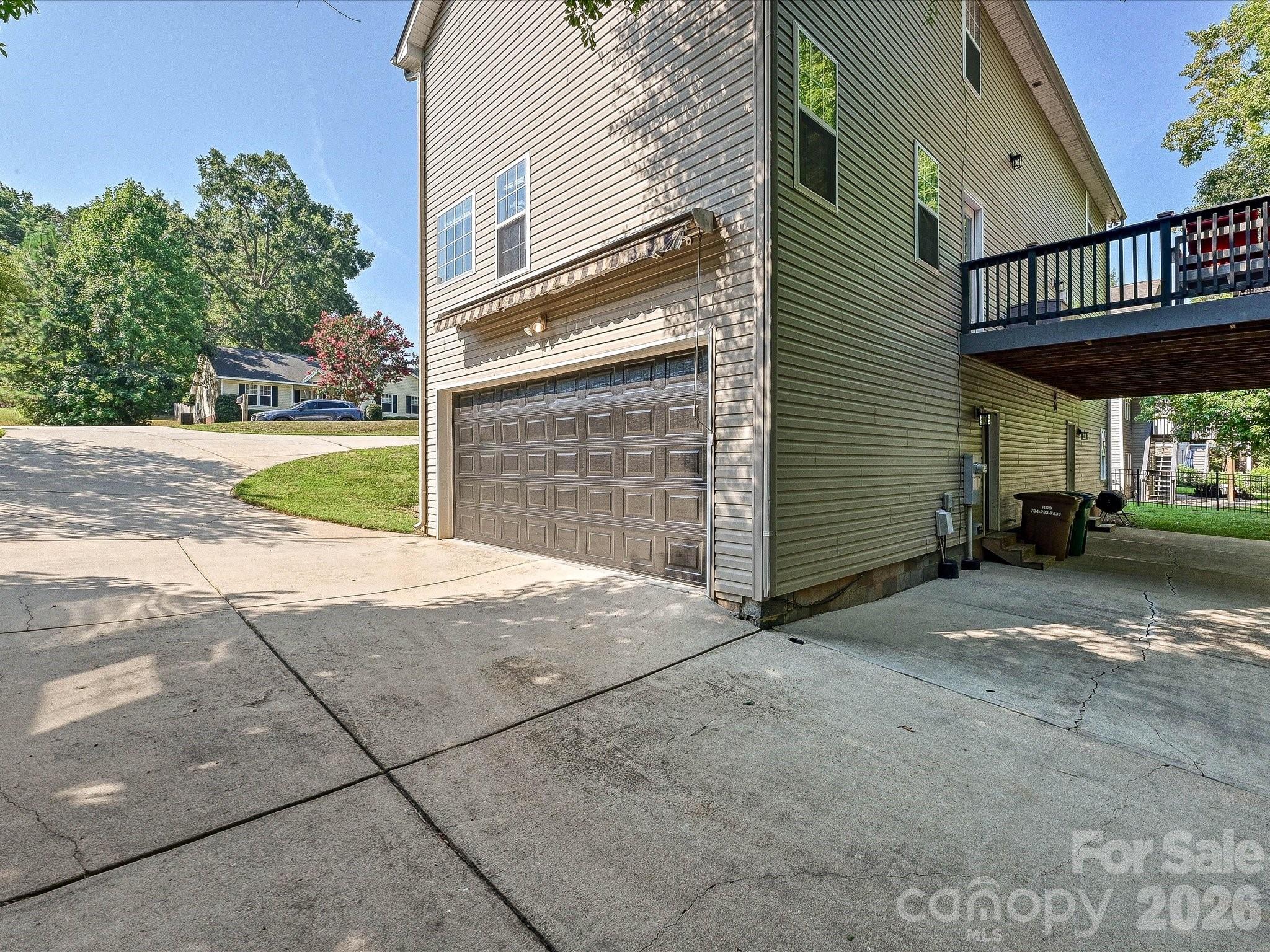 1401 Wall Street Property Photo 44