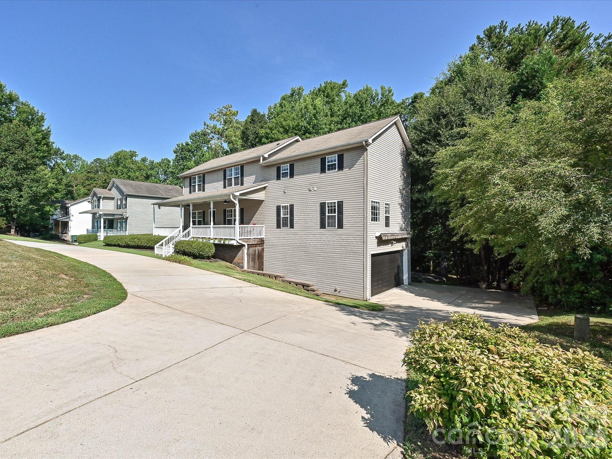 1401 Wall Street Property Photo 45