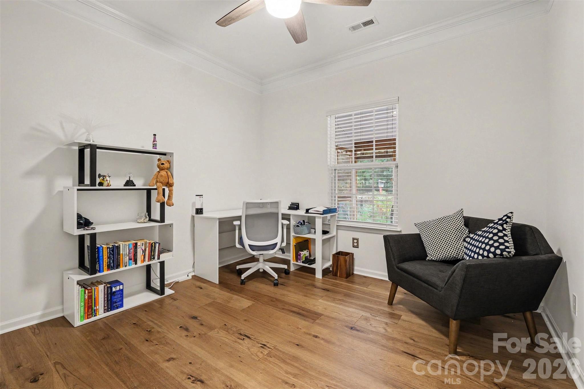 10120 Shanaclear Avenue Property Photo 11