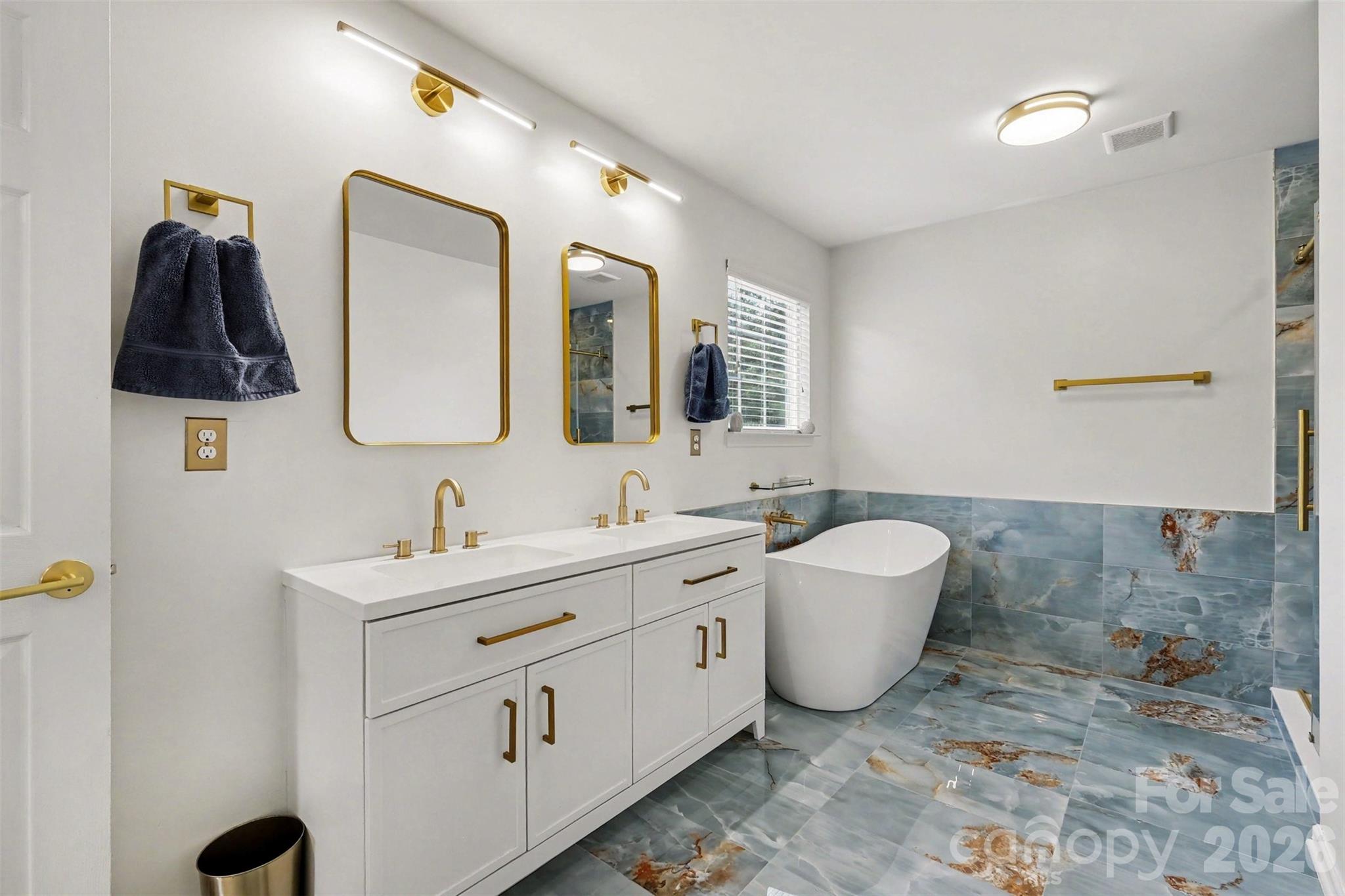 10120 Shanaclear Avenue Property Photo 14
