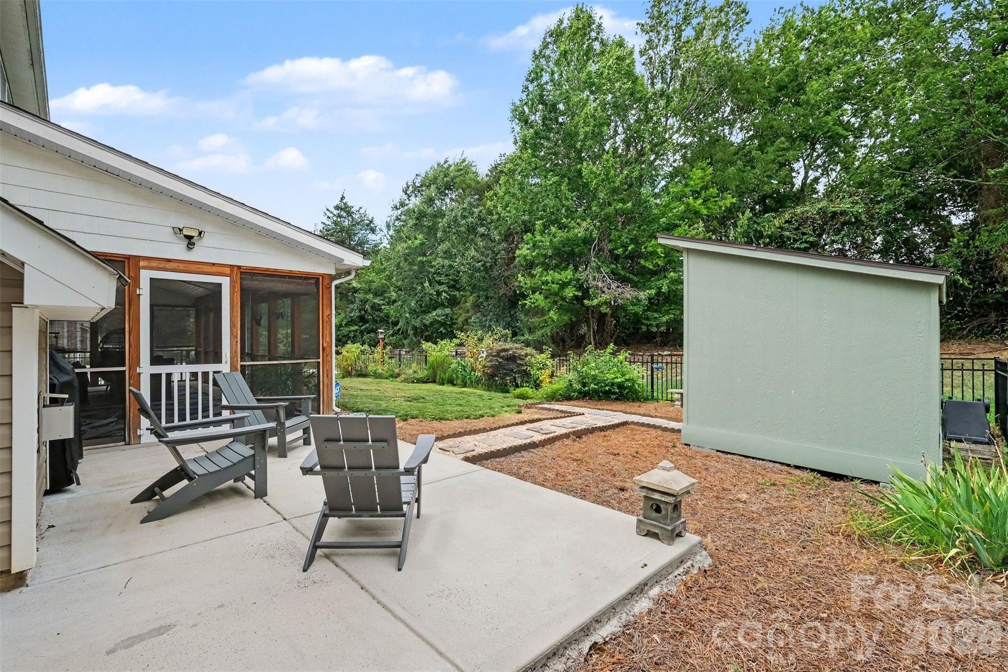 10120 Shanaclear Avenue Property Photo 27