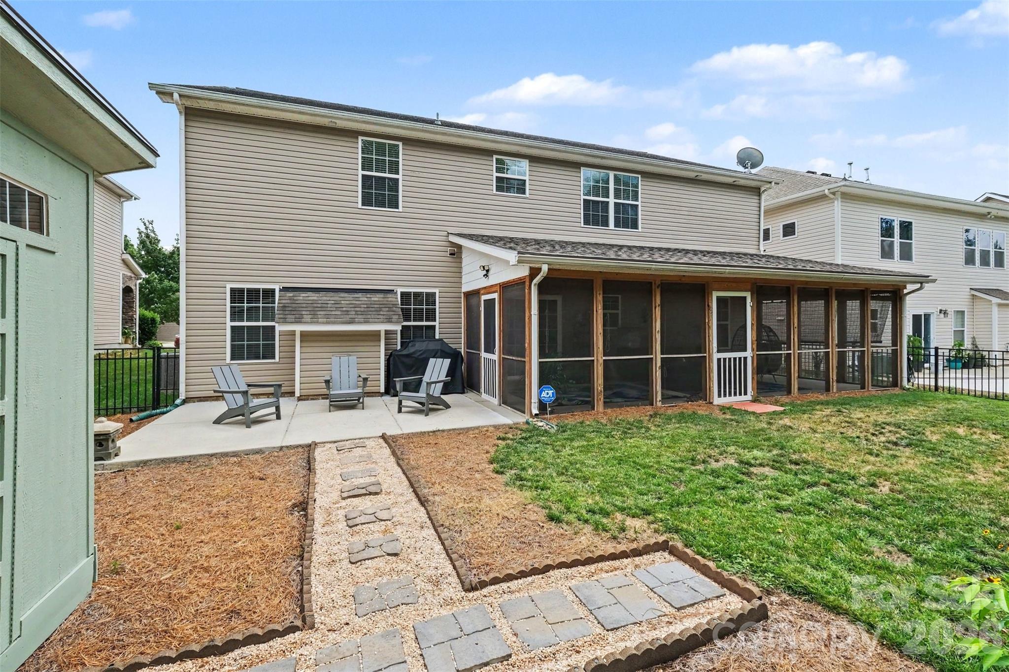10120 Shanaclear Avenue Property Photo 28