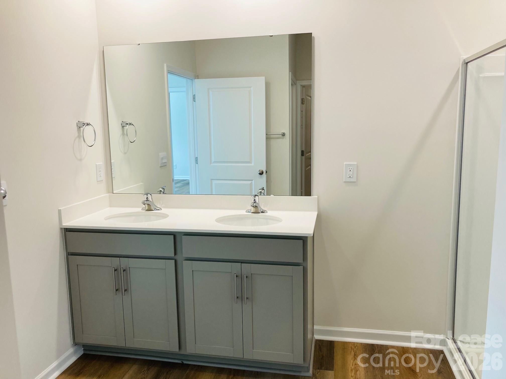 3664 Mercer Street Property Photo 19