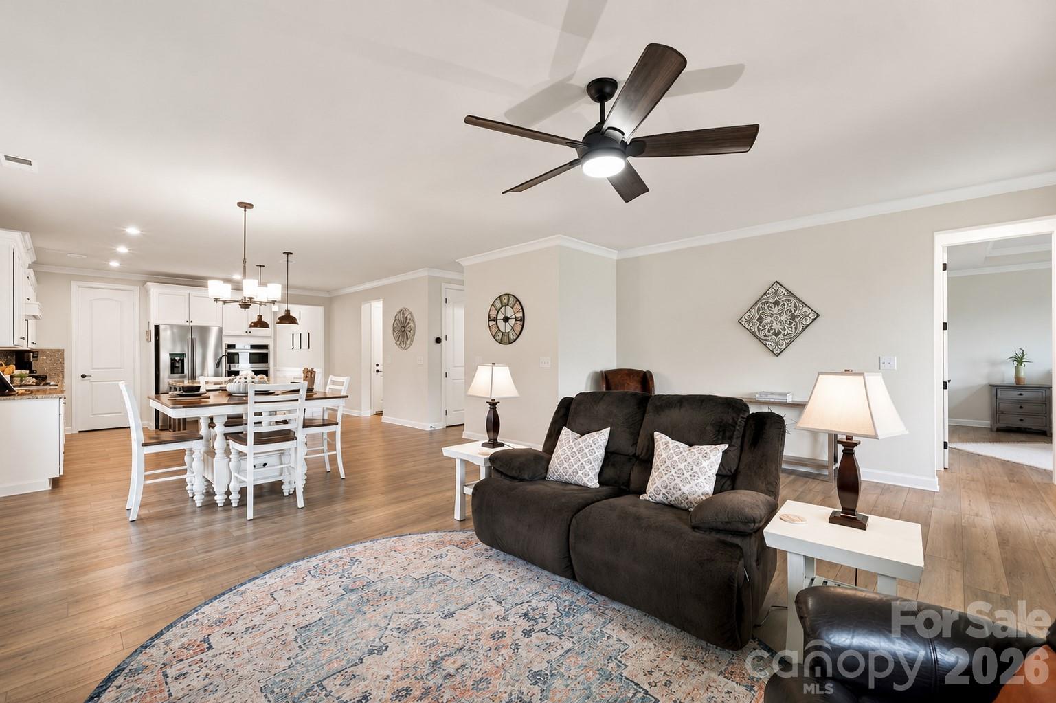 9427 Liberty Hill Drive Property Photo 15
