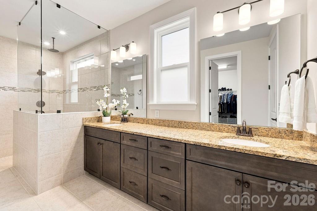 9427 Liberty Hill Drive Property Photo 19