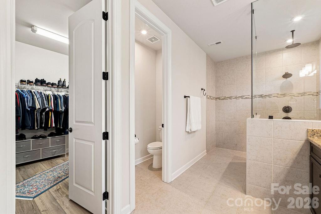 9427 Liberty Hill Drive Property Photo 22
