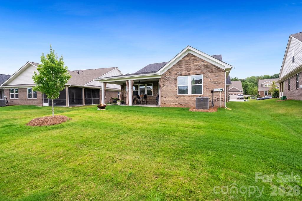 9427 Liberty Hill Drive Property Photo 32