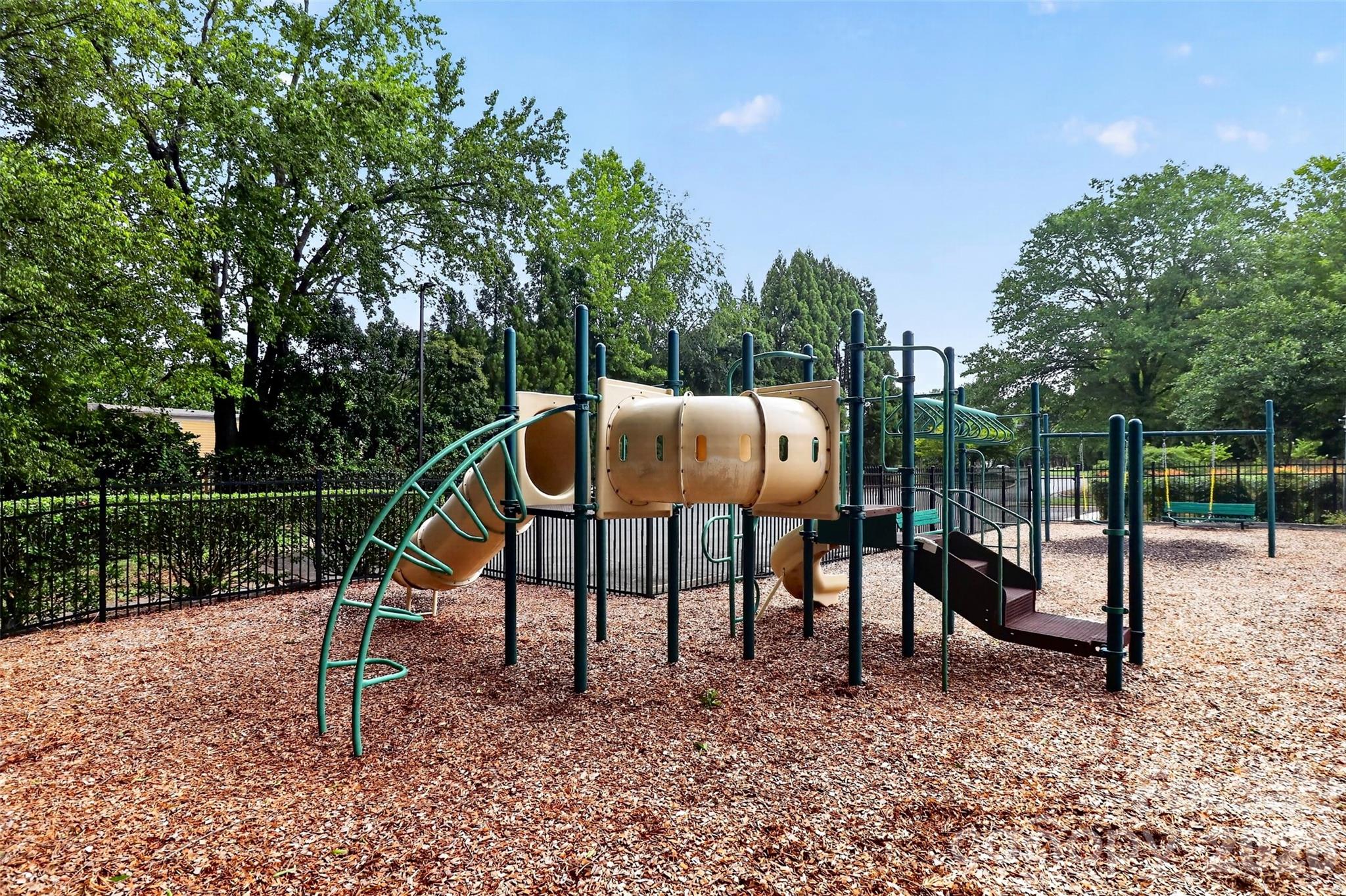 12410 Cool Mist Lane Property Photo 44