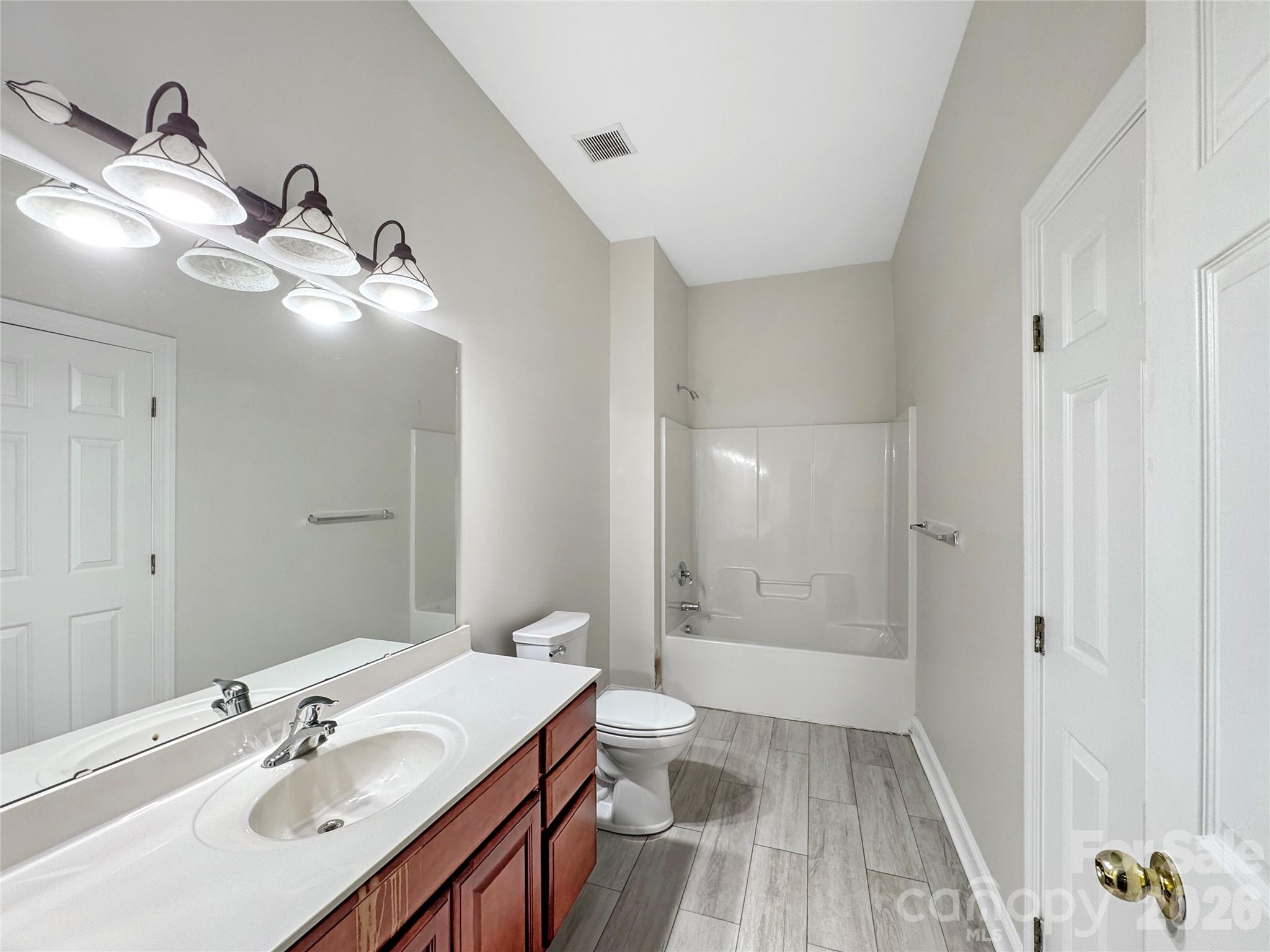 6119 Savannah Grace Lane Property Photo 25