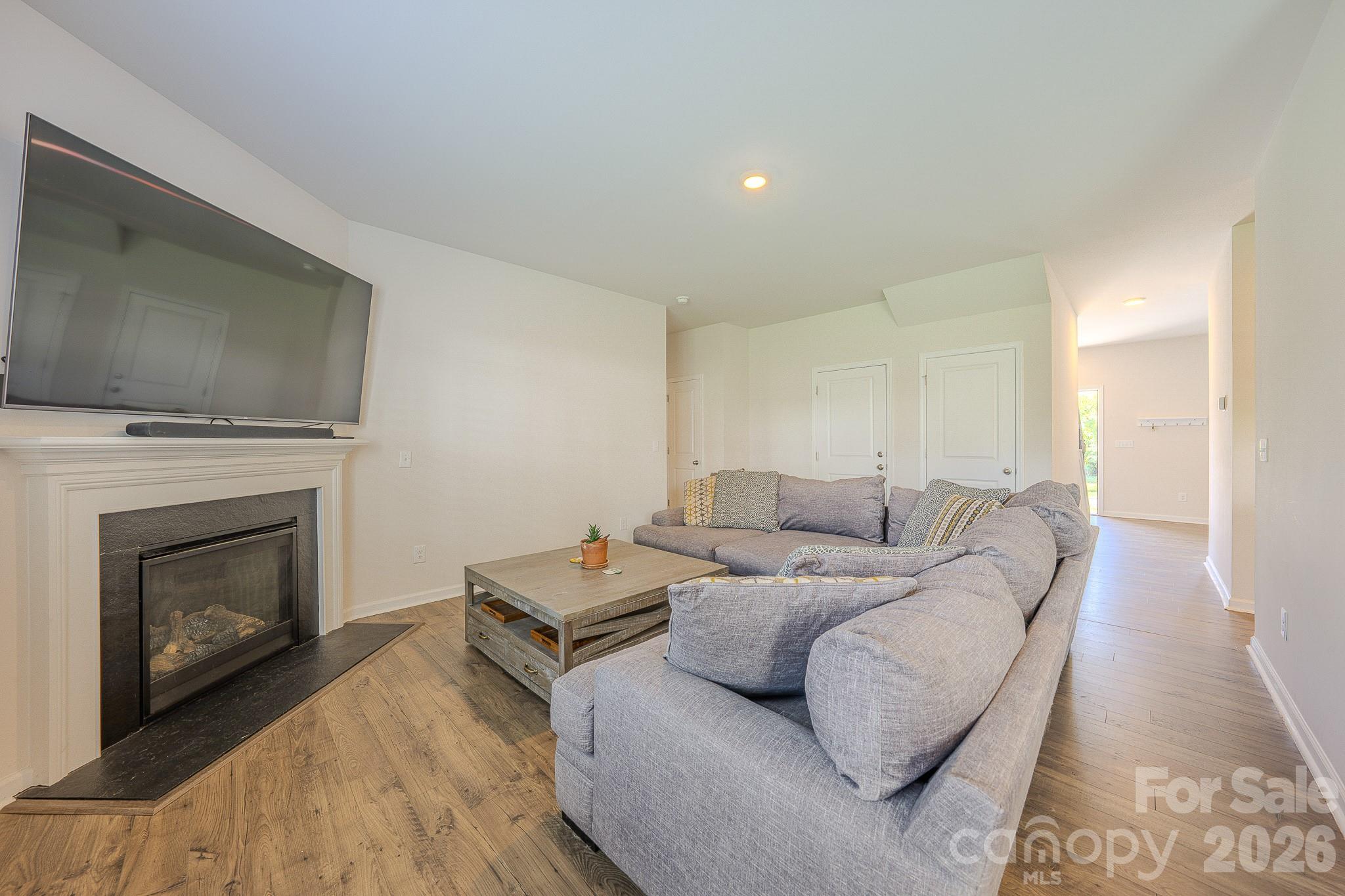 355 Tavernier Lane Property Photo 3