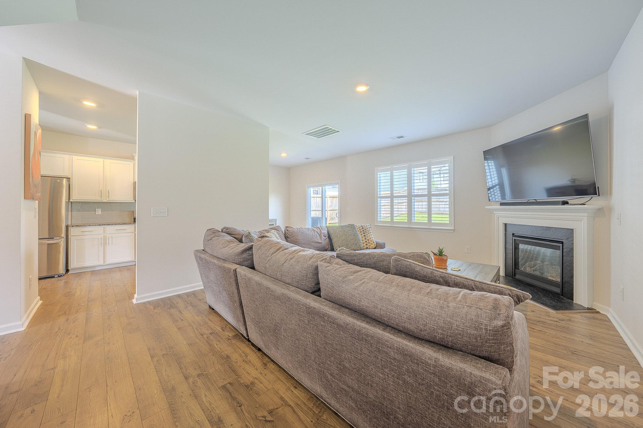 355 Tavernier Lane Property Photo 4