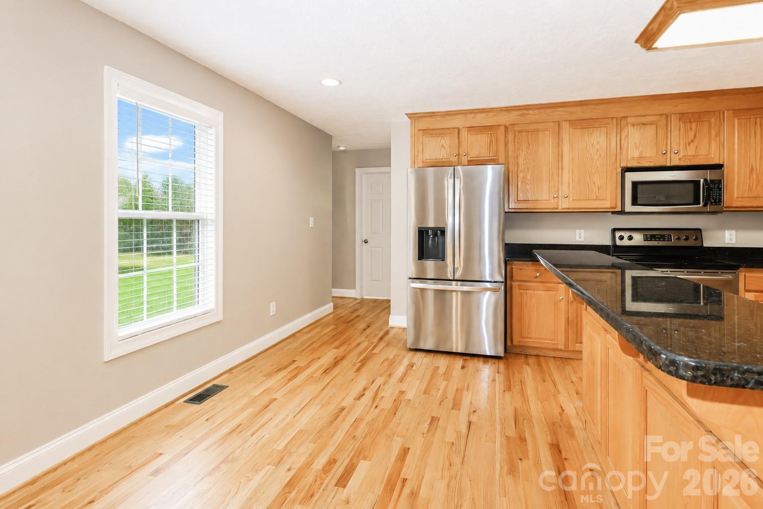 115 Seven Springs Loop Property Photo 16