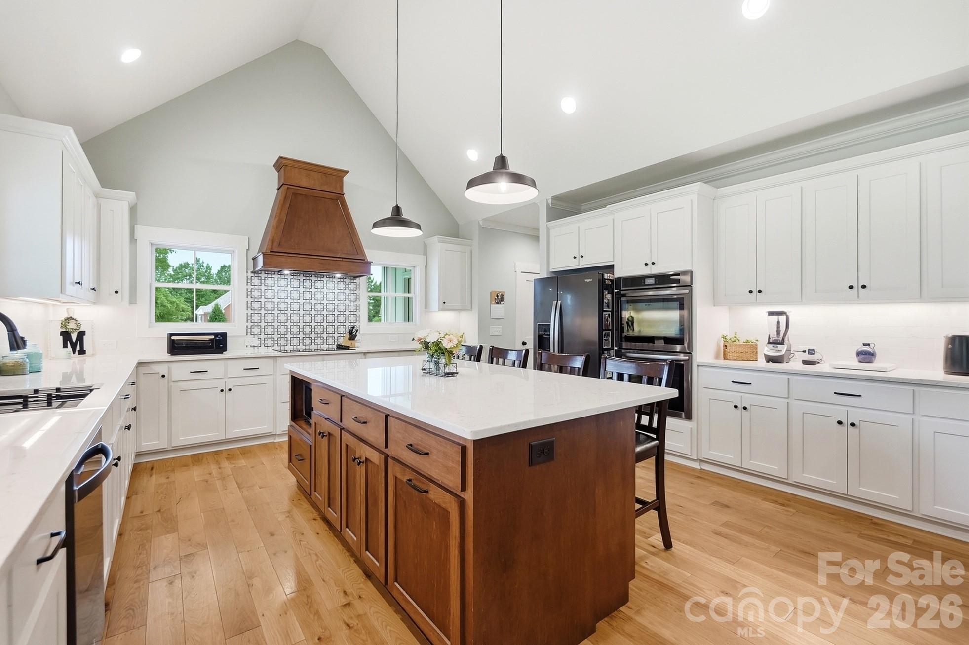 257 Glenwood Drive Property Photo 12