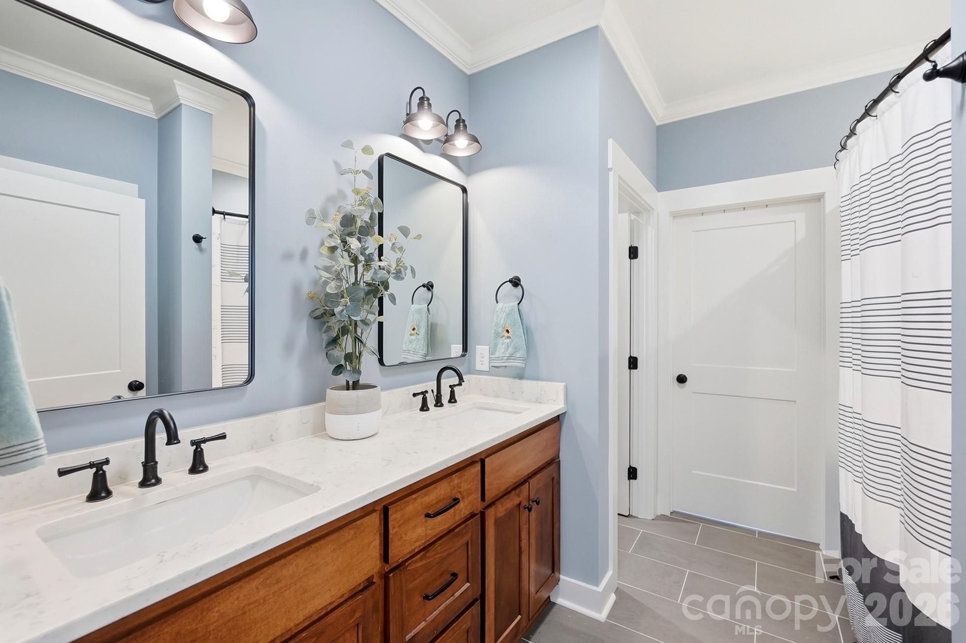 257 Glenwood Drive Property Photo 19
